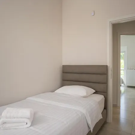 Ardian's Apartamento *